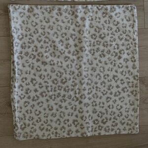 100% LINEN Taupe & Cream Pillow Cover 20x20 Handmade by Arianna Belle